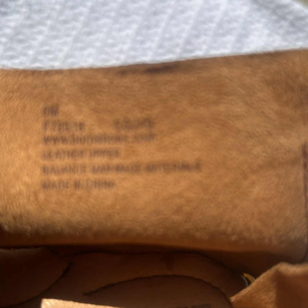 Born wrapped sandal taupe gold shimmer NEW - Picture 9 of 14